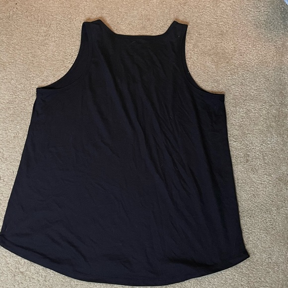 Torrid Tank - Picture 2 of 3